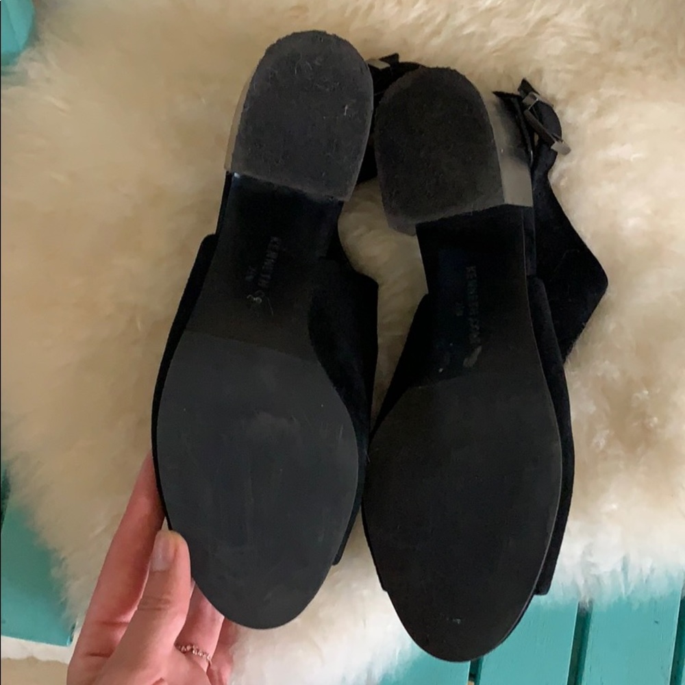Heals - Picture 5 of 5